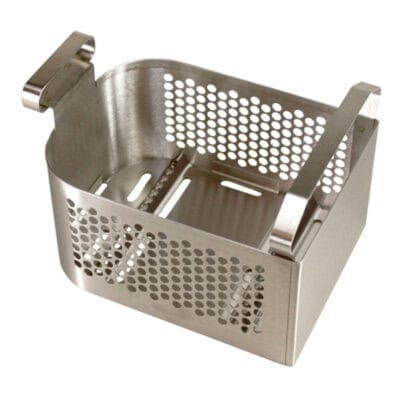 Cesto metálico para instrumentos odontológicos personalizados, resistente y esterilizable, ideal para clínicas dentales y cirugías, diseñado para organizar y transportar herramientas odontológicas de manera segura.