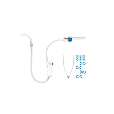 Conjunto de instrumentos odontológicos personalizados para una atención dental precisa y segura, incluyendo guías y accesorios ajustados a las necesidades del paciente.