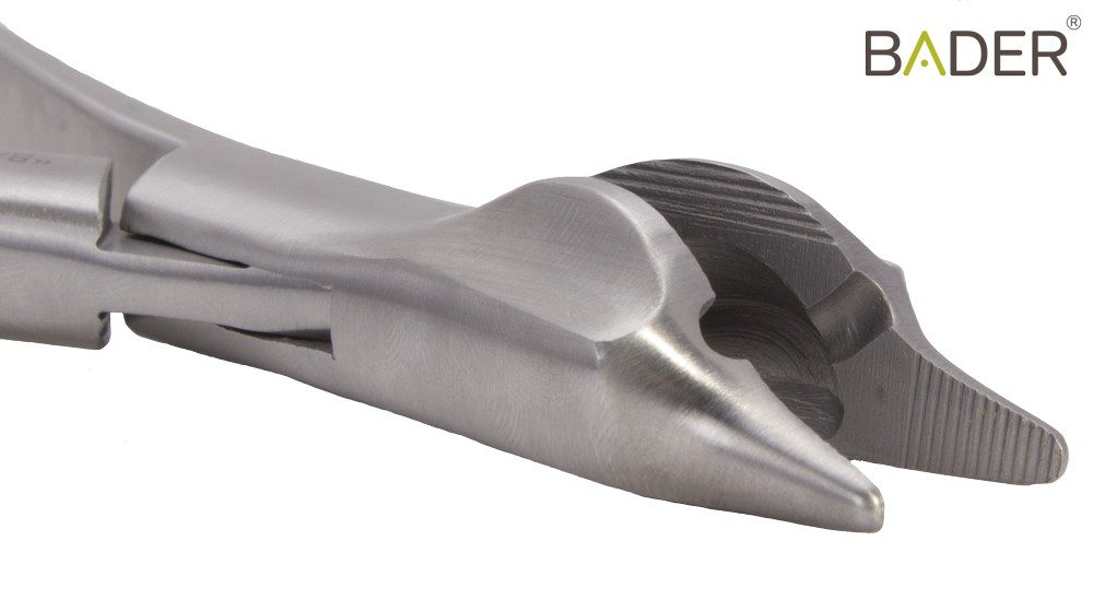 Pinzas odontológicas personalizadas de alta precisión para uso profesional en clínicas dentales. Fabricadas con materiales duraderos y adaptadas a las necesidades específicas de cada paciente.