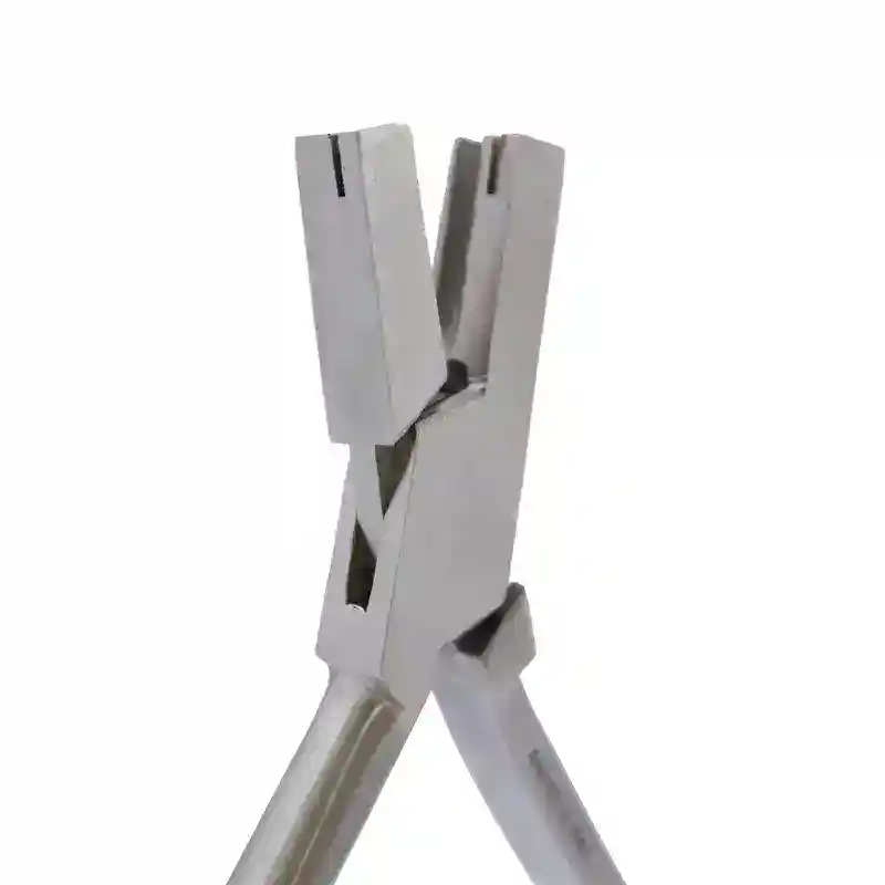 Accesorio odontológico personalizado para tomar impresiones dentales, Fabricado en acero inoxidable, con precisión y durabilidad para clínicas dentales y laboratorios.