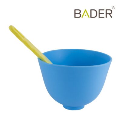 Bowl y cucharilla de silicona personalizadas para odontología, ideales para la preparación y manipulación de materiales en tratamientos dentales. Material duradero y fácil de limpiar.