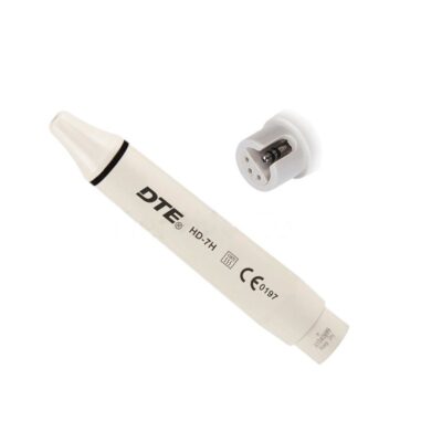 Borrador de tinta para marcadores resistentes, ideal para marcar en superficies diversas, asegurando precisión en la identificación y personalización de productos odontológicos y otros materiales.