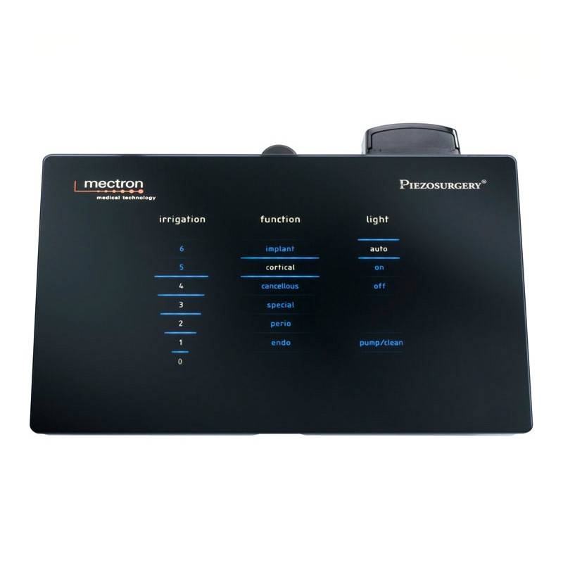 Procedimientos odontológicos personalizados con tecnología Mectron y Piezosurgery para tratamientos precisos en odontología.