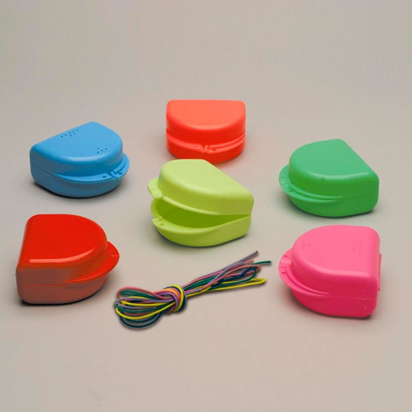 Cajas para Prótesis y Ortodoncia Colores Surtido 25uds. Mestra
