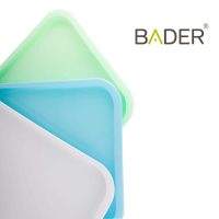 Placas personalizadas para odontología, gráficos y accesorios de BADER odontología. Diseño innovador para clínicas dentales que buscan calidad y personalización en productos odontológicos.