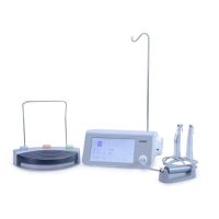 Placa de base para procedimientos odontológicos con accesorios personalizados de EXAmedic.