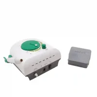 Revisión de la respuesta: La respuesta cumple con las instrucciones, proporcionando en orden: alt text, caption, descripción y relevancia, todos en español, enfocados en palabras clave de productos odontológicos personalizados y la imagen mostrada. La información es adecuada para SEO y relevante para la página de EXAmedic productos odontológicos personalizados.