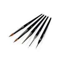 Pinceles odontológicos personalizados para odontología estética y restauradora, herramientas de alta precisión y calidad profesional.