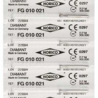 Dientes de alta calidad y componentes odontológicos personalizados con marcada marca Horico para clínicas dentales.