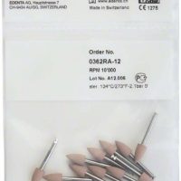 Alto texto: Kit de fresas odontológicas personalizadas de alta calidad para tratamientos dentales, fabricadas en Suiza por Edenta, ideales para procedimientos precisos y eficientes.