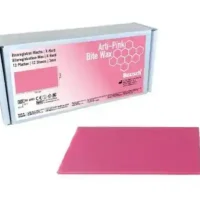 Ceras odontológicas personalizadas en color rosa para restauraciones dentales y protección bucal, ideales para odontólogos y clínicas.