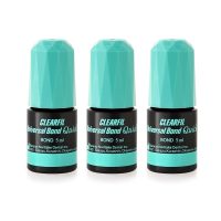 Alignerel número 2, alt text: Gel de unión universal de 5 ml en envases negros con tapón azul, utilizado en odontología para adhesión rápida y efectiva de materiales dentales.