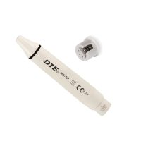 Borrador de tinta para marcadores resistentes, ideal para marcar en superficies diversas, asegurando precisión en la identificación y personalización de productos odontológicos y otros materiales.