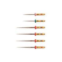 Jeringas odontológicas de diferentes volúmenes con colores codificados para procedimientos precisos.