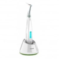 Alt: Pistola de limpieza ultrasónica para odontología, diseñada para una limpieza dental eficiente y precisa en tratamientos profesionales.